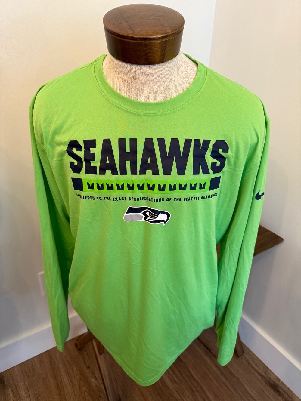 Men's NFL Nike Green Seattle Seahawks Sideline Legend Long Sleeve XXL